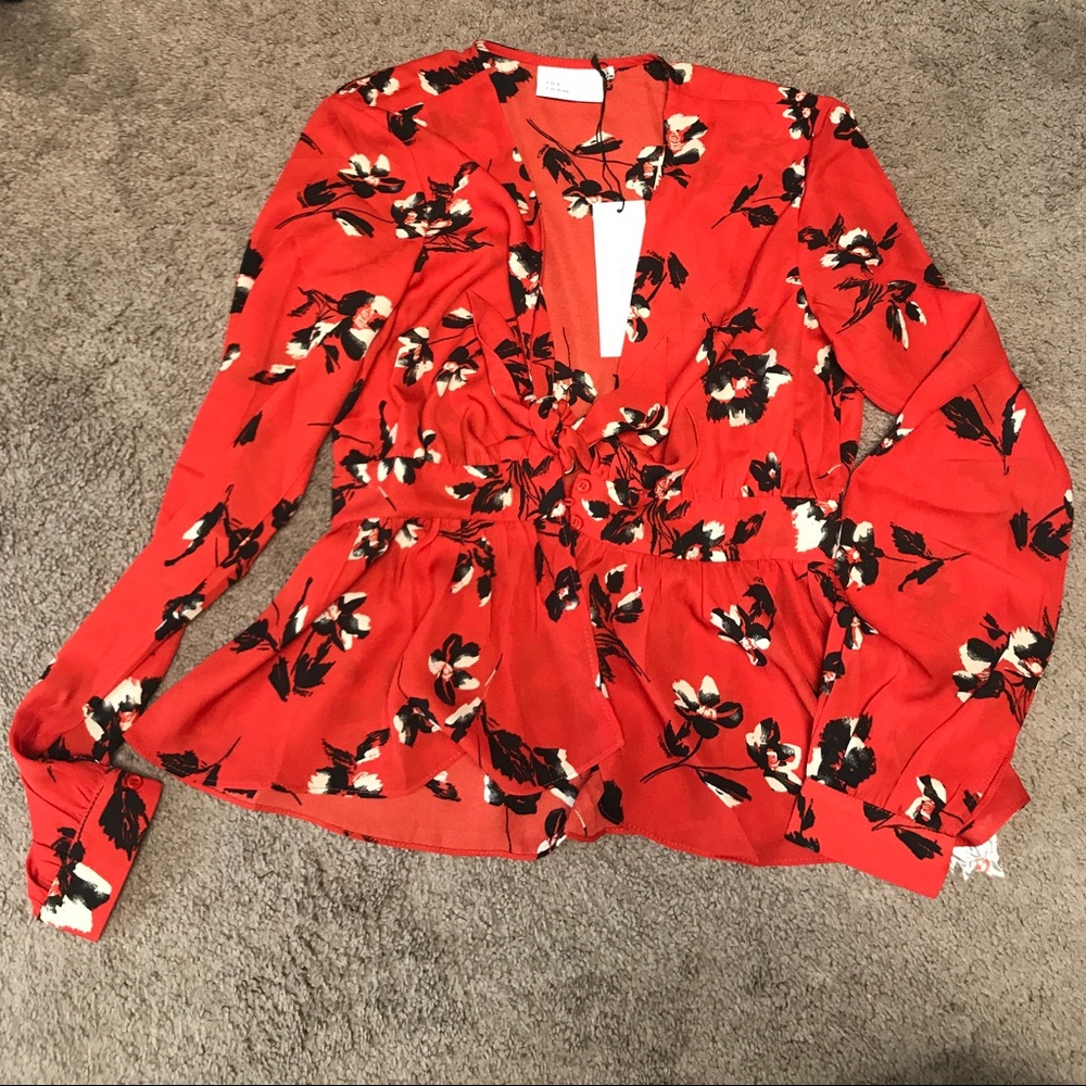 Vici Collection Rendezvous Tie Blouse